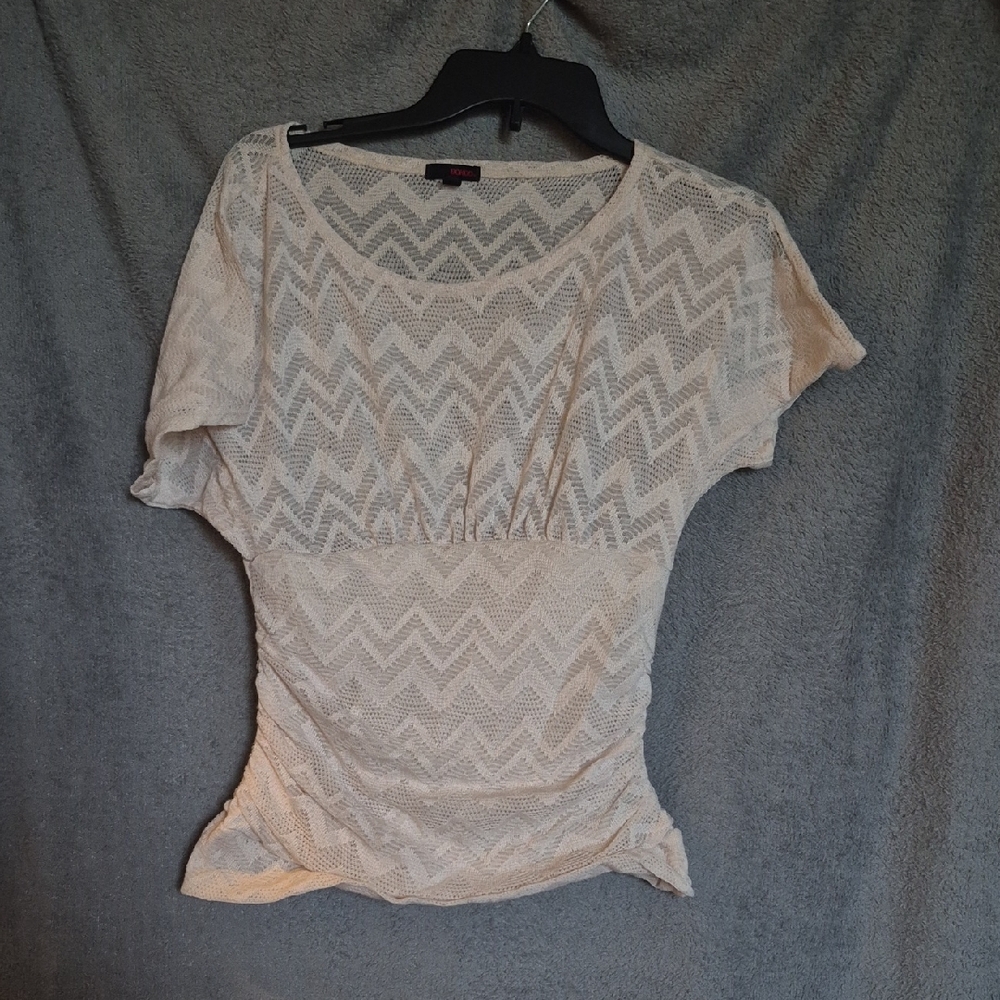 BONGO Cream Chevron Blouse